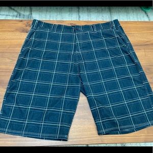 WAREHOUSE Mens Walking Shorts. Size 40.